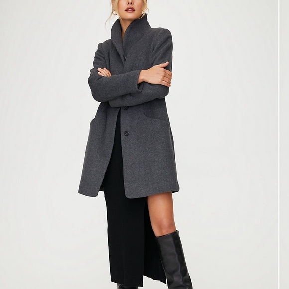 Aritzia Jackets & Blazers - Aritzia cocoon coat